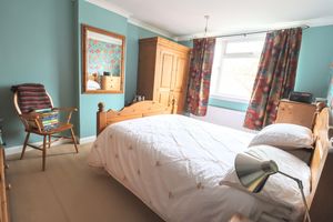 Bedroom- click for photo gallery